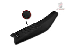 Load image into Gallery viewer, Rieju MR / MR Pro 250 300 2021-2022 JN-Europe Seat Cover Super-Grip New 20441-4