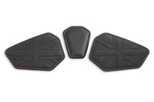 Load image into Gallery viewer, Luimoto union jack tank leaf knee grips and pad for Triumph Speed Triple 2005-2010 — Euro Motards — view 5