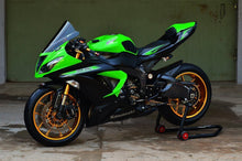 Load image into Gallery viewer, Luimoto sport suede green seat cover for Kawasaki Ninja ZX6R 2013-2018 — Euro Motards — view 2