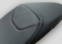 Load image into Gallery viewer, Triumph Tiger 660 Sport 2022-2024 Volcano Italia Seat Cover Anti-Slip *LOW SEAT*