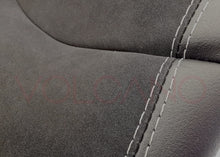 Load image into Gallery viewer, BMW S1000XR 2020-2023 Volcano Italia Seat Cover Anti-Slip New B099