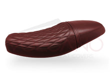 Load image into Gallery viewer, Triumph Thruxton 900 2004-2015 Volcano Italia Seat Cover Anti-Slip 4 Colors