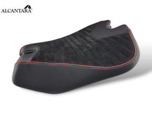 Load image into Gallery viewer, Ducati Panigale V4 2025-2026 Volcano Italia Seat Cover Super-Grip New D162A
