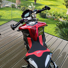 Load image into Gallery viewer, TPZ Italia anti-slip seat cover for MV Agusta Dragster 800 2014-2018 — Euro Motards — view 2