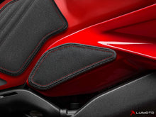 Load image into Gallery viewer, Luimoto tank leaf 5pc kit knee and tank pads traction for Ducati Panigale V4 2018-2019 — Euro Motards