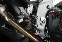 Load image into Gallery viewer, Aprilia RSV4 Tuono V4 1100 Factory 2021-2025 Lightech Rearsets Footrests R Ed.