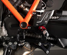 Load image into Gallery viewer, KTM 1290 1390 Super Duke R 2020-2025 Lightech Adjustable Rearsets Footrests R Ed