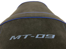 Load image into Gallery viewer, Yamaha MT-09 FZ-09 2013-2020 Top Sellerie France Seat Cover Anti-Slip HSD5999