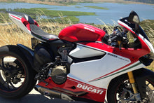 Load image into Gallery viewer, Luimoto seat cover team italia suede for Ducati 1199 Panigale 2011-2015 — Euro Motards — view 3