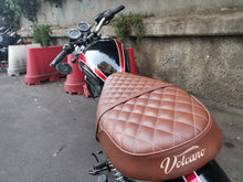 Load image into Gallery viewer, Triumph Bonneville 2001-2016 Volcano Italia Seat Cover Vintage *Flat Seat* Brown