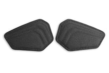 Load image into Gallery viewer, Luimoto sport tank leaf knee traction grips pads for Triumph Speed Triple 2005-2010 — Euro Motards — view 2