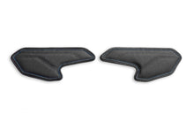 Load image into Gallery viewer, Luimoto sport tank leaf knee traction grips pads for Yamaha R25 R3 2019 — Euro Motards