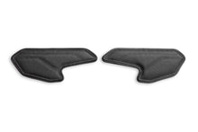 Load image into Gallery viewer, Luimoto sport tank leaf knee traction grips pads for Yamaha R25 R3 2019 — Euro Motards — view 2