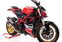 Load image into Gallery viewer, Luimoto team italia suede seat cover for Ducati Streetfighter S 848 2009-2015 — Euro Motards — view 4