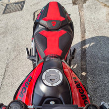 Load image into Gallery viewer, TPZ Italia comfort ultragrip seat cover for Ducati Monster SP 937-950 2021-2024 — Euro Motards — view 4