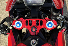 Load image into Gallery viewer, Ducati Panigale V2 V2S 2025 CNC Racing Upper Triple Clamp Top Yoke &amp; Clamps New