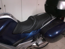 Load image into Gallery viewer, BMW R1200RT 2005-2013 Top Sellerie Comfort Seat Gel/Heat/Low Optional SGC1394