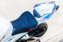 Load image into Gallery viewer, Luimoto motorsports edition suede rider seat cover for BMW S1000RR 2015-2018 — Euro Motards — view 3