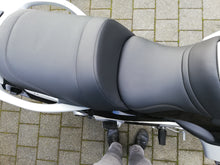 Load image into Gallery viewer, BMW R1200RT 2005-2013 Top Sellerie Comfort Seat Gel/Heat/Low Optional SGC1125