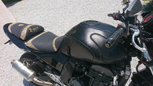Load image into Gallery viewer, Kawasaki Z750 2004-2006 Top Sellerie Comfort Seat Gel/Heat/Optionals New SGC5459