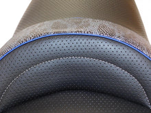 Load image into Gallery viewer, BMW K1300R 2009-2015 Top Sellerie Comfort Seat Gel/Heat/Low Optional New SGC5517