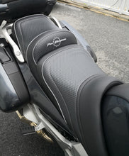 Load image into Gallery viewer, Honda Pan European ST1300 2002-2013 Top Sellerie Comfort Seat Gel/Heat SGC6064