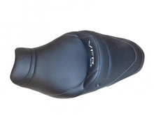 Load image into Gallery viewer, Honda VFR1200F 2010-2017 Top Sellerie Comfort Seat Gel/Heat/Optional New SGC6239