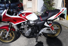 Load image into Gallery viewer, Honda CB 1300 2003-2009 Top Sellerie Comfort Seat Gel/Heat/Low/Options SGCCB32