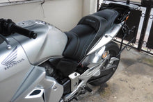 Load image into Gallery viewer, Honda CBF 500 &amp; 600 2004-2007 Top Sellerie Comfort Seat Gel/Heat New SGCCBF0