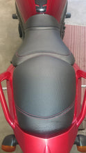 Load image into Gallery viewer, Yamaha FZ1-S Fazer Faired 2006-2015 Top Sellerie Comfort Seat Gel/Heat SGCFZ12