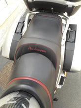 Load image into Gallery viewer, Honda Pan European ST1300 2002-2013 Top Sellerie Comfort Seat Gel/Heat SGCST37