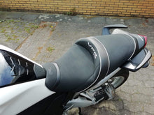 Load image into Gallery viewer, Honda VFR1200F 2010-2017 Top Sellerie Comfort Seat Gel/Heat/Optional New SGCVFR3