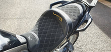 Load image into Gallery viewer, Honda VFR1200F 2010-2017 Top Sellerie Comfort Seat Gel/Heat/Optional New SGCVFR7