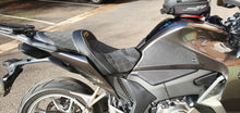 Load image into Gallery viewer, Honda VFR1200F 2010-2017 Top Sellerie Comfort Seat Gel/Heat/Optional New SGCVFR7