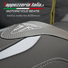 Load image into Gallery viewer, TPZ Italia comfort foam seat cover for Triumph Speed Triple 1050 2005-2010 — Euro Motards — view 3
