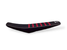 Load image into Gallery viewer, Triumph TF250E-X TF450E-RC-2025-2026 Volcano Italia Seat Cover Anti-Slip T080