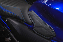 Load image into Gallery viewer, Luimoto sport tank leaf knee traction grips pads for Yamaha R25 R3 2019 — Euro Motards — view 5