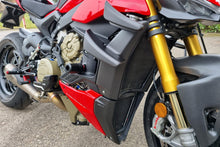 Load image into Gallery viewer, Ducati Streetfighter V2 V4 2020-2022 CNC Racing Carbon Fiber Wings Winglets Kit