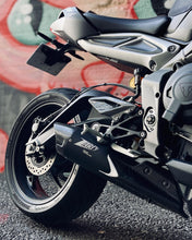 Load image into Gallery viewer, Zard slip-on silencer black carbon cap for Triumph Street Triple 765 2020-2021 — Euro Motards — view 2