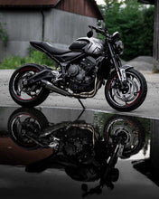 Load image into Gallery viewer, Zard full system carbon cap silencer for Triumph Trident 660 2020-2022 — Euro Motards — view 2