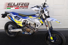 Load image into Gallery viewer, Luimoto TecGrip Seat Cover Fits Standard Seat Husqvarna FE 250 350 450 501 17-19