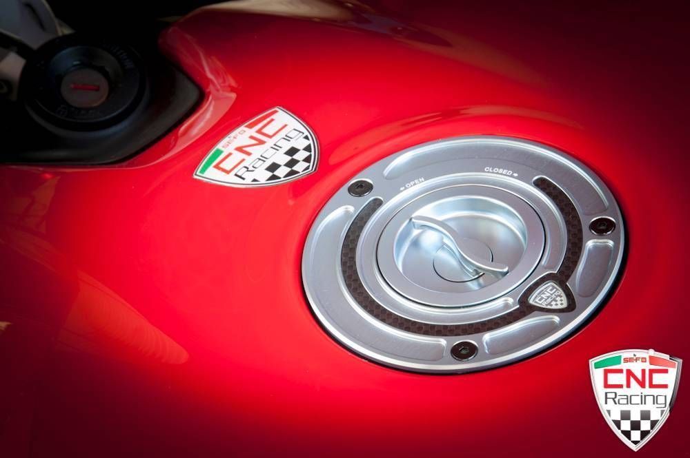 CNC Racing Quick Tank Cap Carbon 4 Colors Ducati 1199 Panigale /S/R Diavel