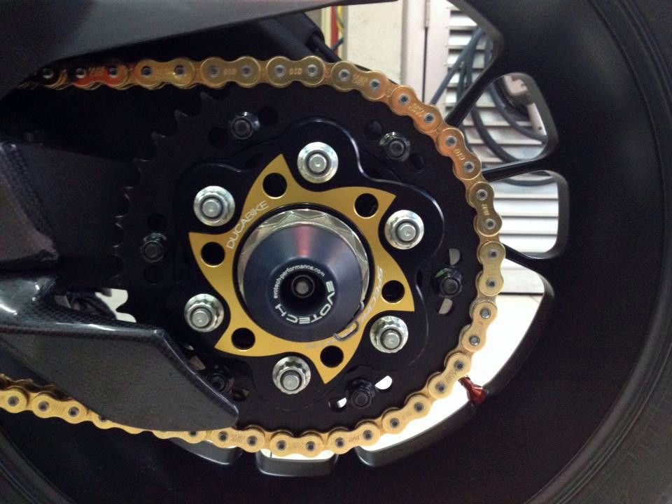 Ducabike Sprocket Carrier Gold Ducati 1199 Panigale 1098 1198 Diavel MTS 1200