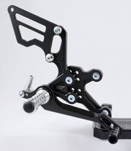 Load image into Gallery viewer, Triumph Speed Triple 1050 2005-2010 ARP Adjustable Rearsets RST01 STD &amp; GP Shift
