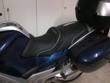 Load image into Gallery viewer, BMW R1200 RT 2005-2013 Top Sellerie Deluxe Comfort Seat Gel/Heat Options 1394