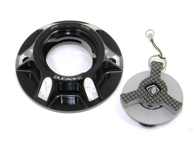 Ducabike Billet Carbon Gas Cap Silver Ducati Hypermotard 796 1100