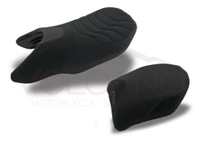 Load image into Gallery viewer, BMW R1200RS R1250RS 2015-2023 Volcano Italia Non-Slip Seat Cover New B049C