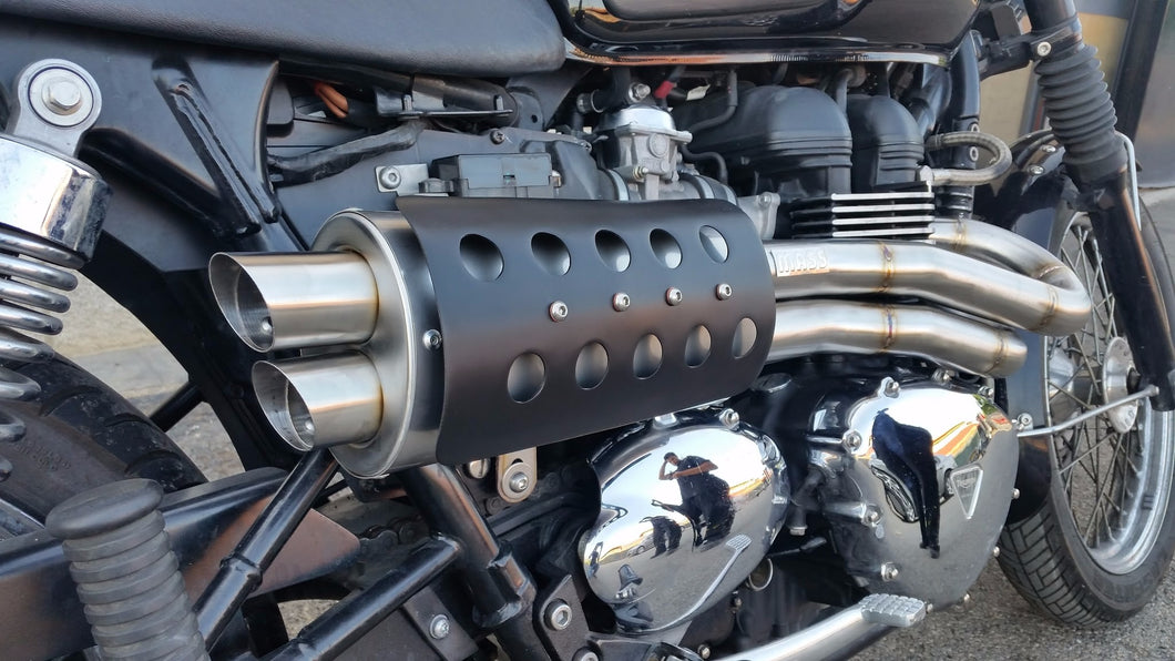 MassMoto Exhaust Full System 2in1 Sawn-Off Triumph Bonneville / T100 / Thruxton