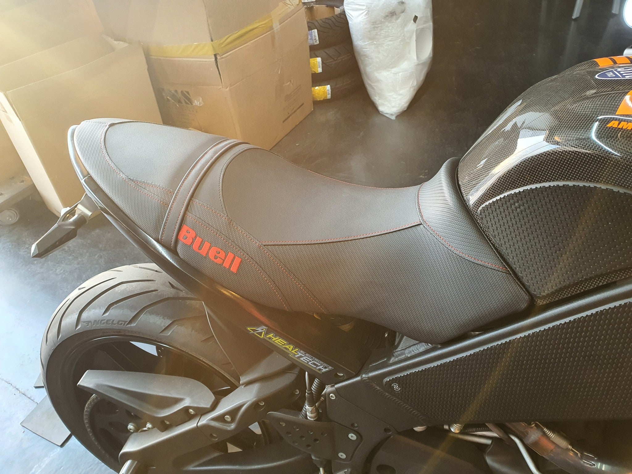 Buell XB9 XB12S XB12SX Tappezzeria Italia TB-Red Details Seat