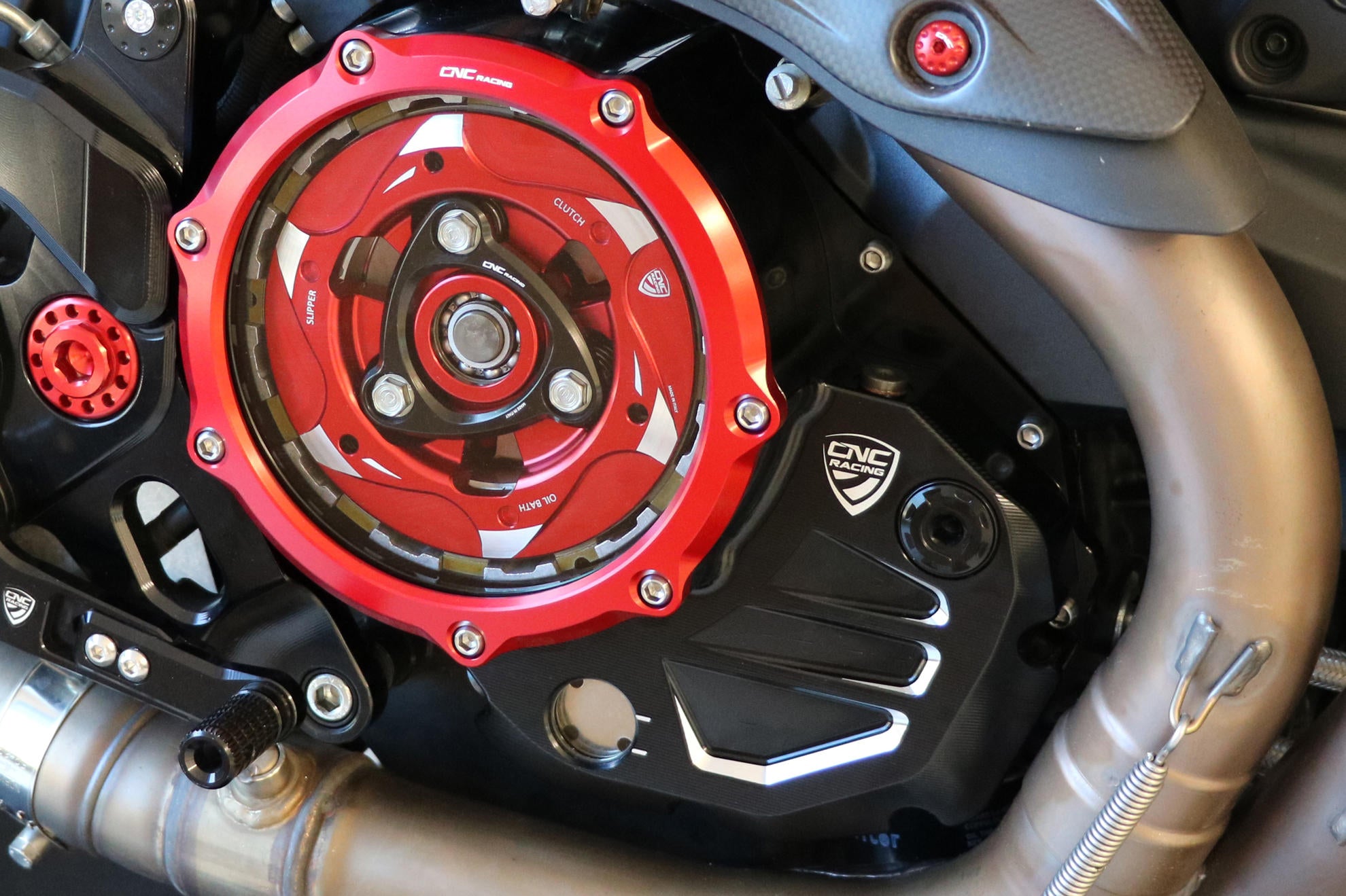 CNC Racing Clear Clutch Cover BiColor For Ducati Monster 696 796 SBK 848 2008 14